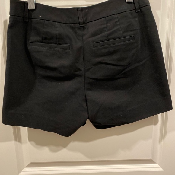 5” shorts by WHBM good used condition - Picture 3 of 3